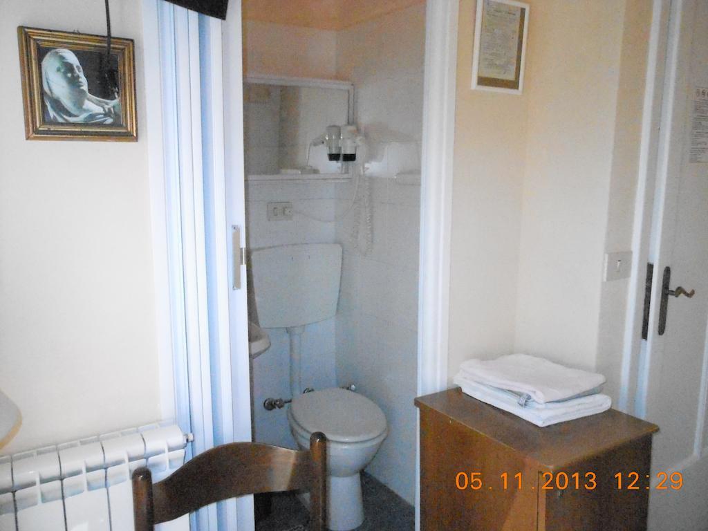 Albergo Villagrande Varazze Kültér fotó