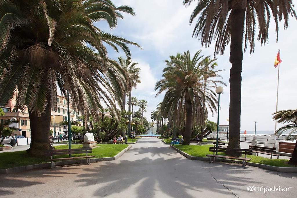 Albergo Villagrande Varazze Kültér fotó